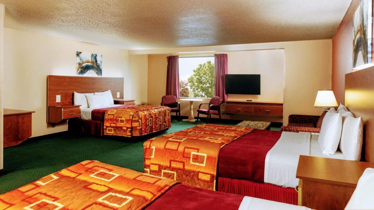 Grand Marquis Waterpark Hotel & Suites Wisconsin Dells Exterior foto