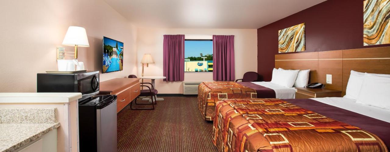 Grand Marquis Waterpark Hotel & Suites Wisconsin Dells Exterior foto
